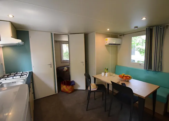 Кемпинг Les Salisses - Maeva 4*