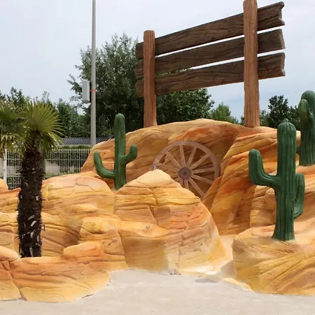 Camping Les Salisses - Maeva